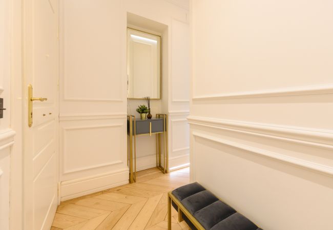 Lägenhet i Madrid - Exclusivo Piso de Lujo en el Barrio de Salamanca – Elegancia y Confort en el Corazón de Madrid .Temporal  Lägenhet i Madrid - Exclusivo Piso de Lujo en el Barrio de Salamanca – Elegancia y Confort en el Corazón de Madrid .Temporal