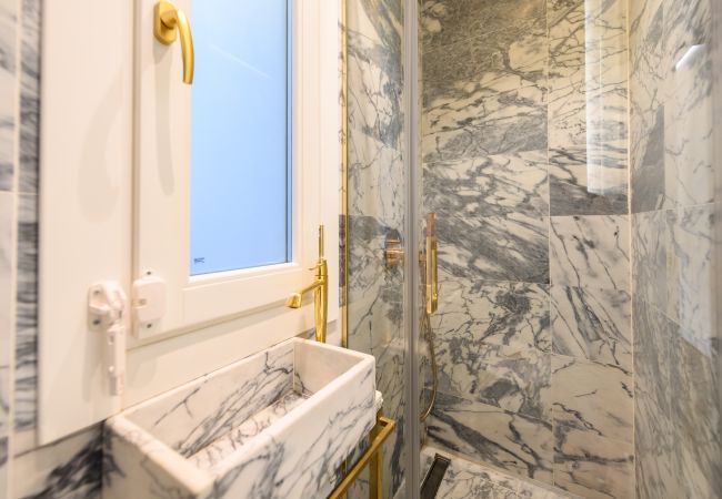 Lägenhet i Madrid - Exclusivo Piso de Lujo en el Barrio de Salamanca – Elegancia y Confort en el Corazón de Madrid .Temporal  Lägenhet i Madrid - Exclusivo Piso de Lujo en el Barrio de Salamanca – Elegancia y Confort en el Corazón de Madrid .Temporal