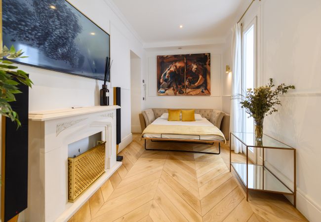 Lägenhet i Madrid - Exclusivo Piso de Lujo en el Barrio de Salamanca – Elegancia y Confort en el Corazón de Madrid .Temporal  Lägenhet i Madrid - Exclusivo Piso de Lujo en el Barrio de Salamanca – Elegancia y Confort en el Corazón de Madrid .Temporal