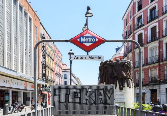 Lägenhet i Madrid - Apartamento de 1 dormitorio con balcón en el corazón de Madrid.Temporal Lägenhet i Madrid - Apartamento de 1 dormitorio con balcón en el corazón de Madrid.Temporal