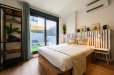 Studio i San Sebastián de los Reyes - Estudio con terraza privada y piscina -gimnasio- coworking en Madrid