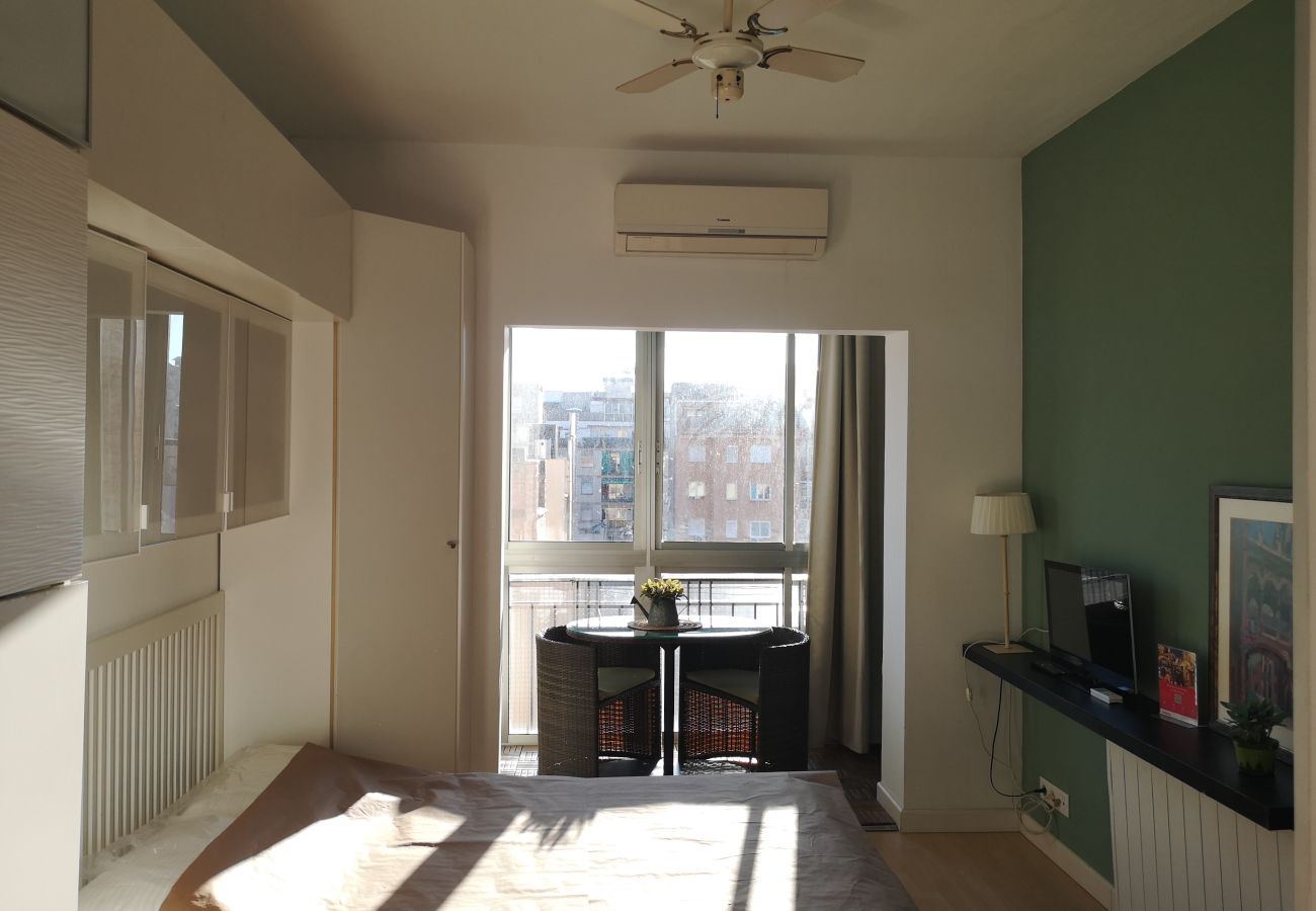 Studio i Barcelona - Ático con encanto en Barcelona