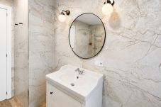 Lägenhet i Valencia / València - Valencia Urban Suite IX | 4 Viajeros | A/C & Wi-Fi | Cerca del Centro