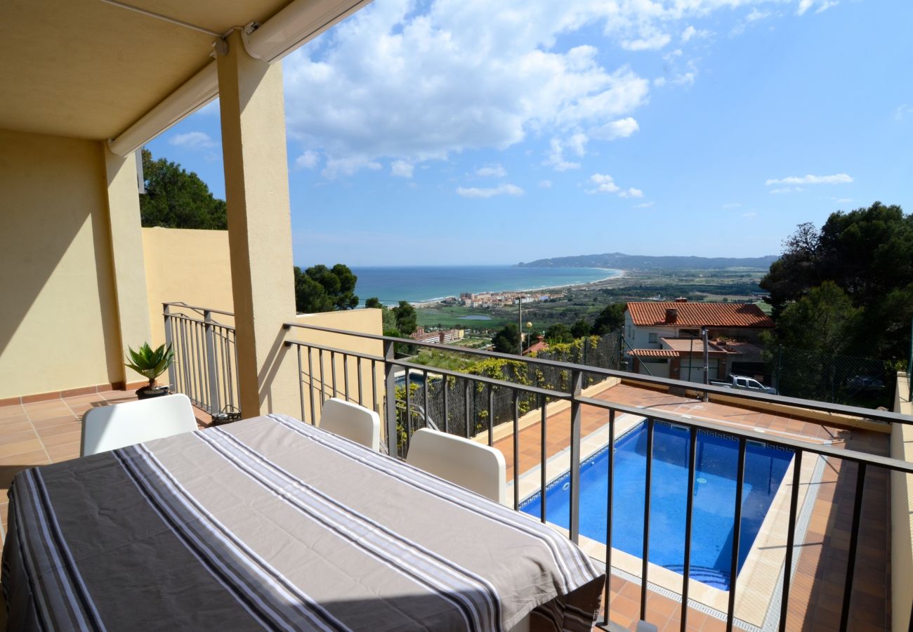 Townhouse 在 Estartit - MONTSENY 3