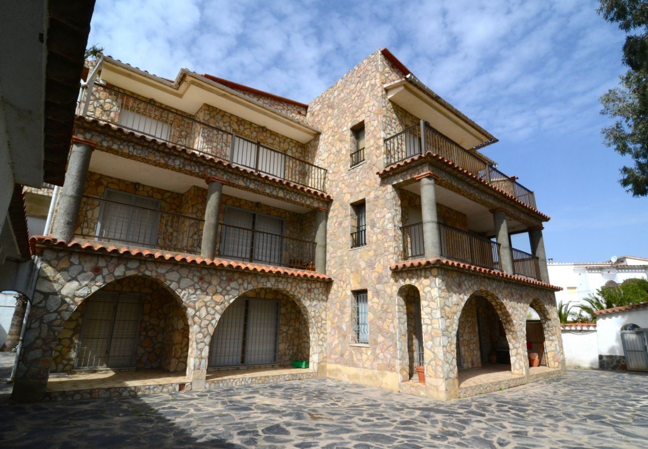 公寓 在 L'Escala - APARTAMENTO EMPORIUM AC. 2D 公寓 在 L'Escala - APARTAMENTO EMPORIUM AC. 2D