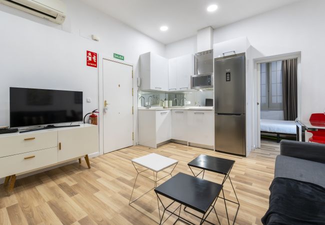  在 Madrid - Modern Madrid Downtown Puerta Del Sol M (PRE2B)