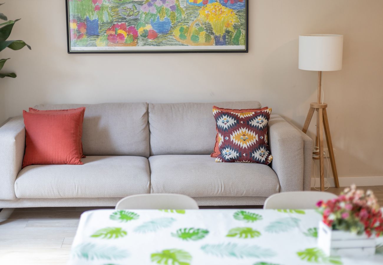 公寓 在 Barcelona - CALABRIA,宽敞,舒适的公寓,非常适合巴塞罗那市中心Eixample的家庭或团体。 公寓 在 Barcelona - CALABRIA,宽敞,舒适的公寓,非常适合巴塞罗那市中心Eixample的家庭或团体。