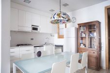 公寓 在 Barcelona - 巴塞罗那Eixample的VILADOMAT，宽敞，舒适，轻巧，可爱且相当平坦