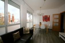 公寓 在 Barcelona - PLAZAESPAÑADELUXE＆FIRA，漂亮，可爱，宽敞且阳光充足的轻便公寓，每天在巴塞罗那西班牙广场出租。