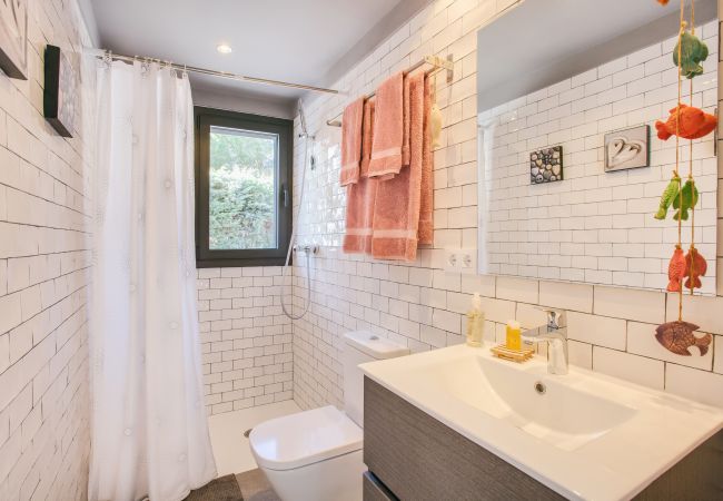 公寓 在 Gerona/Girona - Montjuic 公寓 在 Gerona/Girona - Montjuic