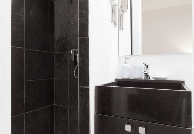 公寓 在 Madrid - Modern Madrid Downtown Puerta Del Sol M (PRE3B) 公寓 在 Madrid - Modern Madrid Downtown Puerta Del Sol M (PRE3B)