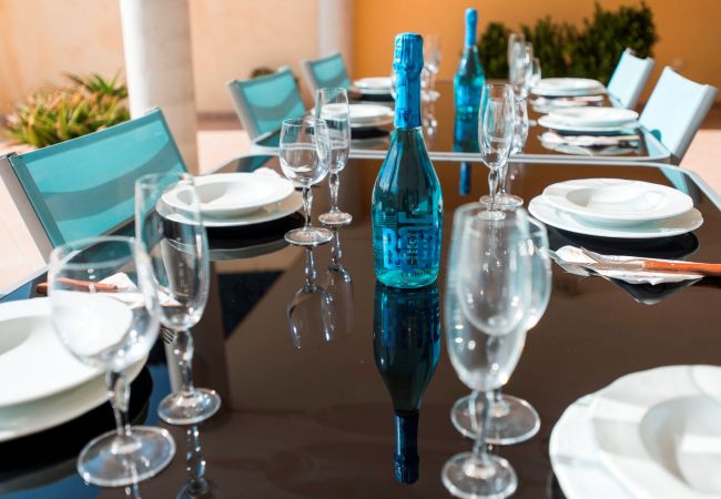 房屋 在 Muro - Marimar 039 fantástica casa ideal grupos con piscina, aire acondicionado, barbacoa y WiFi 房屋 在 Muro - Marimar 039 fantástica casa ideal grupos con piscina, aire acondicionado, barbacoa y WiFi