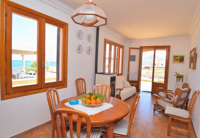 房屋 在 Son Serra de Marina - Casa Embat 045 fantástica casa con vistas al mar, terraza, barbacoa y kayaks 房屋 在 Son Serra de Marina - Casa Embat 045 fantástica casa con vistas al mar, terraza, barbacoa y kayaks