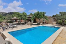 别墅 在 Campanet - Caselles de Baix 102 coqueta finca, con piscina privada, terraza, barbacoa y WiFi