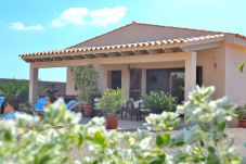 庄园 在 Campanet - Can Melis 149 fantástica villa con piscina privada, aire acondicionado, terraza, jardín y barbacoa
