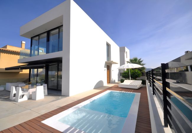  在 Son Serra de Marina - Atzur Plus 177 villa moderna con piscina privada, aire acondicionado, gimnasio y barbacoa