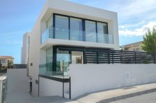 别墅 在 Son Serra de Marina - Atzur Plus 177 villa moderna con piscina privada, aire acondicionado, gimnasio y barbacoa