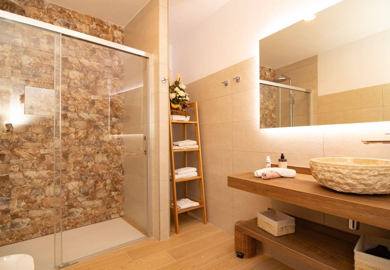 房屋 在 Buger - Ca n'Aina Canta 064 acogedora casa de pueblo con piscina privada, terraza, barbacoa y aire acondicionado 房屋 在 Buger - Ca n'Aina Canta 064 acogedora casa de pueblo con piscina privada, terraza, barbacoa y aire acondicionado