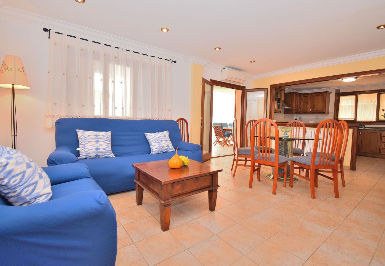 房屋 在 Muro - Cas Barber 226 fantástica villa con piscina privada, terraza, barbacoa y WiFi 房屋 在 Muro - Cas Barber 226 fantástica villa con piscina privada, terraza, barbacoa y WiFi