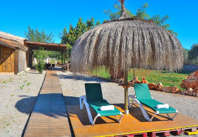 庄园 在 Muro - Sa Casita 225 acogedora finca en la naturaleza, con piscina privada, jardín, barbacoa y WiFi 庄园 在 Muro - Sa Casita 225 acogedora finca en la naturaleza, con piscina privada, jardín, barbacoa y WiFi