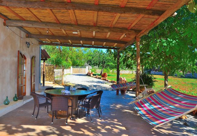 庄园 在 Muro - Sa Casita 225 acogedora finca en la naturaleza, con piscina privada, jardín, barbacoa y WiFi 庄园 在 Muro - Sa Casita 225 acogedora finca en la naturaleza, con piscina privada, jardín, barbacoa y WiFi