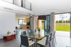 别墅 在 Muro - Es Moli 056 fantástica finca con piscina privada, gran jardín, aire acondicionado y barbacoa