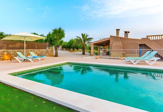  在 Santa Margalida - Sa Caseta de Son Morro 230 magnífica finca con piscina privada, terraza y aire acondicionado