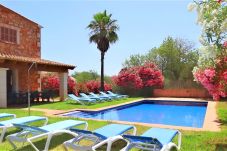庄园 在 Felanitx - Son Mas 402 maravillosa finca rústica con piscina privada, terraza, jardín y aire acondicionado