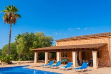 庄园 在 Campos - Sa Vinya 405 fantástica finca rústica con piscina privada, terraza, jardín y aire acondicionado