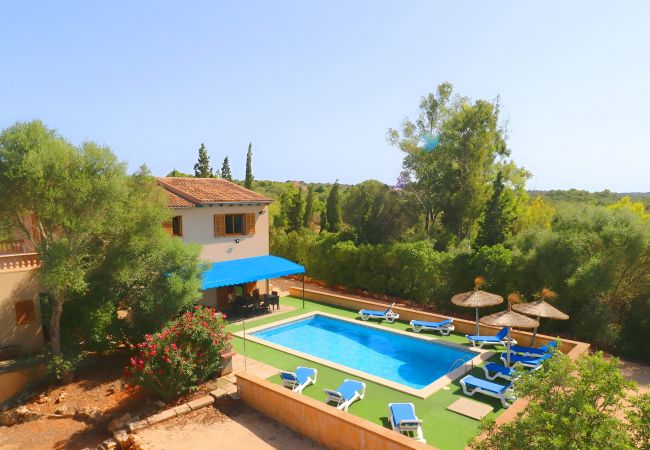  在 Campos - Sa Pedrera 406 fantástica villa con piscina privada, terraza, aire acondicionado y WiFi