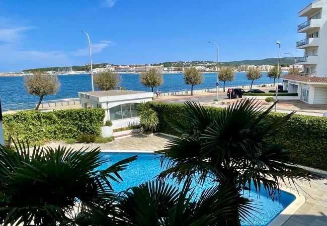  在 L'Escala - APARTAMENTO PASSEIG DEL MAR 01