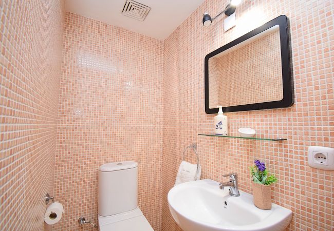 Townhouse 在 Sa Pobla - Robes Sa Pobla 170 fantástica casa con piscina, aire acondicionado, terraza y WiFi Townhouse 在 Sa Pobla - Robes Sa Pobla 170 fantástica casa con piscina, aire acondicionado, terraza y WiFi