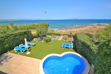 别墅 在 Colonia de Sant Pere - Embat 017 villa con piscina privada y acceso directo al mar, jardín y aire acondicionado