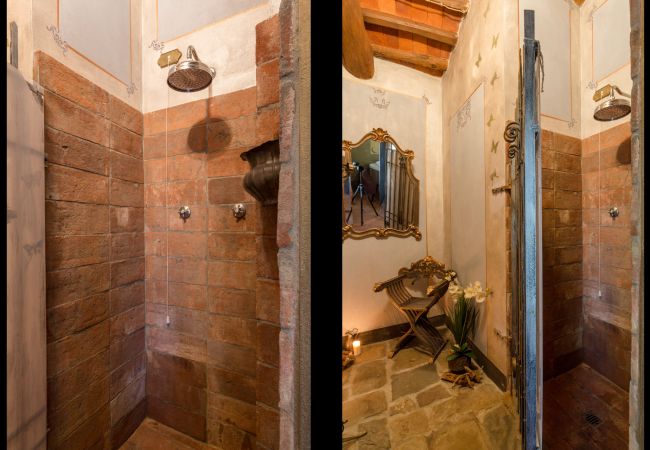 别墅 在 Capannori - LA DIMORA DEI CONTI: Indulge in a Country Farmhouse Apartment with Jacuzzi Facing the Town! 别墅 在 Capannori - LA DIMORA DEI CONTI: Indulge in a Country Farmhouse Apartment with Jacuzzi Facing the Town!