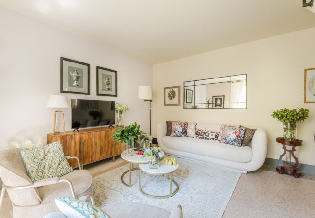 公寓 在 Lucca - Comfortable Convenient Apartment with Garden Views 公寓 在 Lucca - Comfortable Convenient Apartment with Garden Views