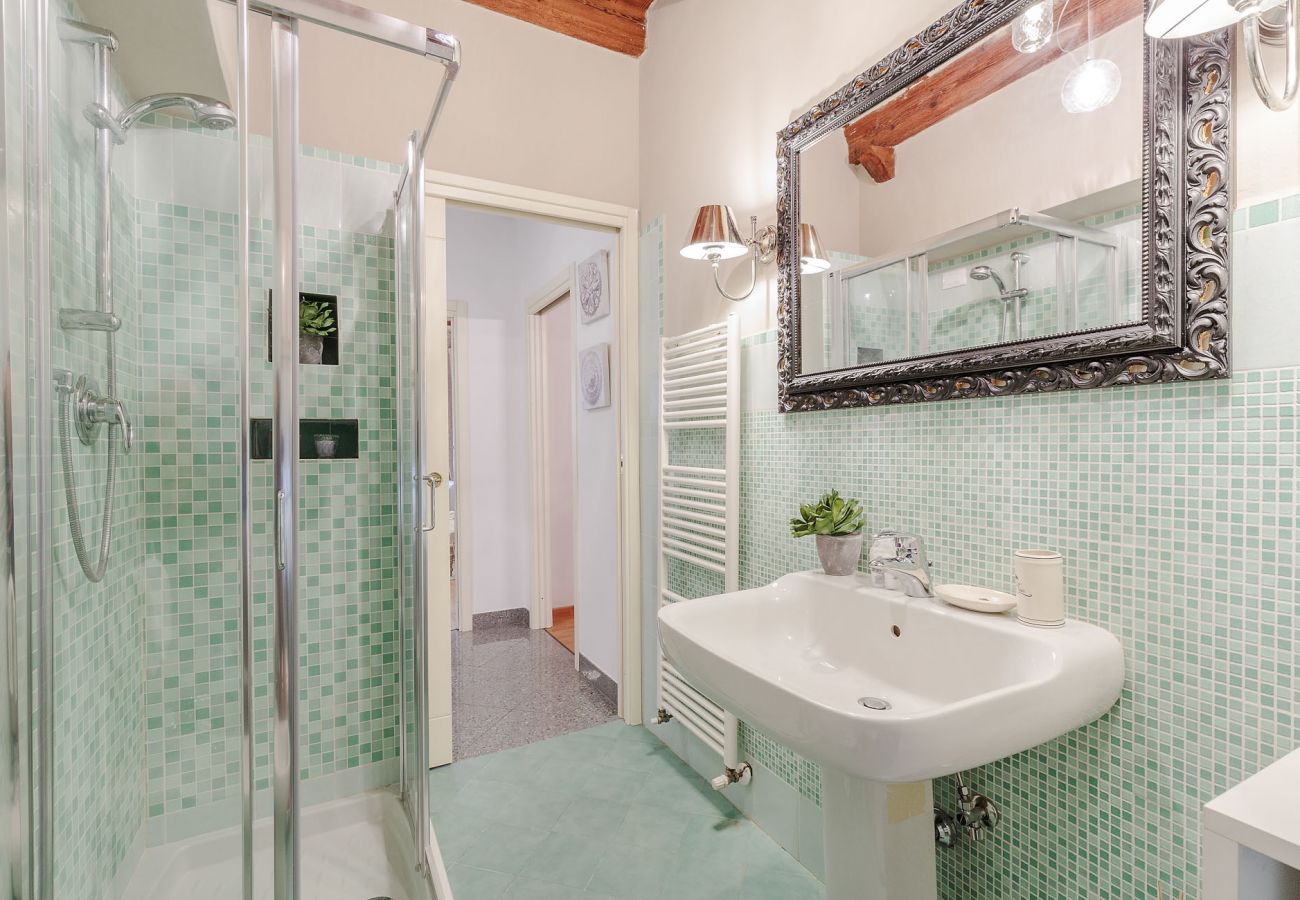 公寓 在 Lucca - ARIAS APARTMENT in the iconic Piazza San Michele 公寓 在 Lucca - ARIAS APARTMENT in the iconic Piazza San Michele