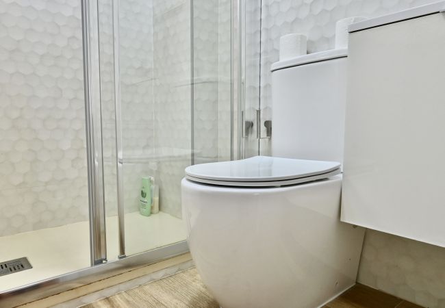 公寓 在 Madrid - MADRID RIO - PALACIO REAL- HOSPITAL 12 OCTUBRE -3 ROOMS - 2 BATHROOMS.Temporal  公寓 在 Madrid - MADRID RIO - PALACIO REAL- HOSPITAL 12 OCTUBRE -3 ROOMS - 2 BATHROOMS.Temporal