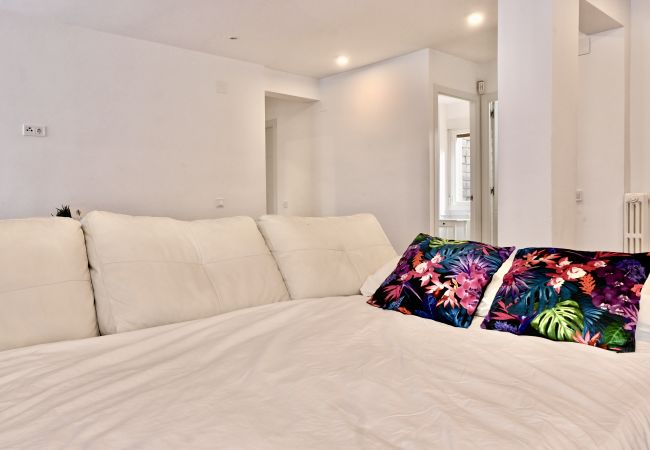 公寓 在 Madrid - MADRID RIO - PALACIO REAL- HOSPITAL 12 OCTUBRE -3 ROOMS - 2 BATHROOMS.Temporal  公寓 在 Madrid - MADRID RIO - PALACIO REAL- HOSPITAL 12 OCTUBRE -3 ROOMS - 2 BATHROOMS.Temporal