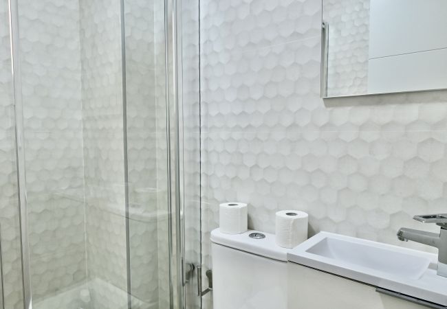 公寓 在 Madrid - MADRID RIO - PALACIO REAL- HOSPITAL 12 OCTUBRE -3 ROOMS - 2 BATHROOMS.Temporal  公寓 在 Madrid - MADRID RIO - PALACIO REAL- HOSPITAL 12 OCTUBRE -3 ROOMS - 2 BATHROOMS.Temporal
