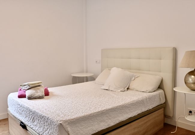 公寓 在 Madrid - MADRID RIO - PALACIO REAL- HOSPITAL 12 OCTUBRE -3 ROOMS - 2 BATHROOMS.Temporal  公寓 在 Madrid - MADRID RIO - PALACIO REAL- HOSPITAL 12 OCTUBRE -3 ROOMS - 2 BATHROOMS.Temporal