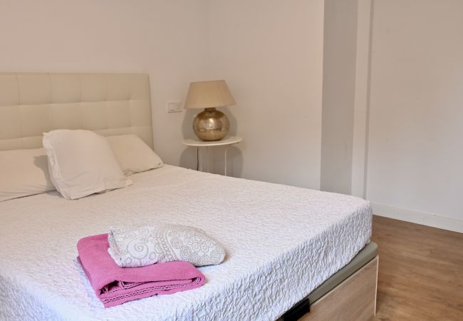 公寓 在 Madrid - MADRID RIO - PALACIO REAL- HOSPITAL 12 OCTUBRE -3 ROOMS - 2 BATHROOMS.Temporal  公寓 在 Madrid - MADRID RIO - PALACIO REAL- HOSPITAL 12 OCTUBRE -3 ROOMS - 2 BATHROOMS.Temporal