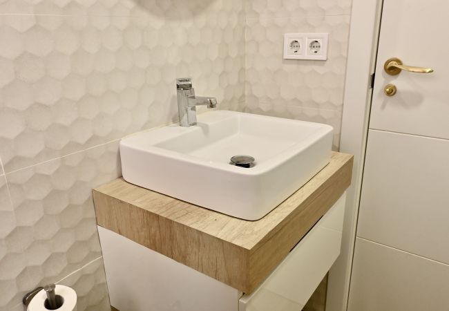 公寓 在 Madrid - MADRID RIO - PALACIO REAL- HOSPITAL 12 OCTUBRE -3 ROOMS - 2 BATHROOMS.Temporal  公寓 在 Madrid - MADRID RIO - PALACIO REAL- HOSPITAL 12 OCTUBRE -3 ROOMS - 2 BATHROOMS.Temporal