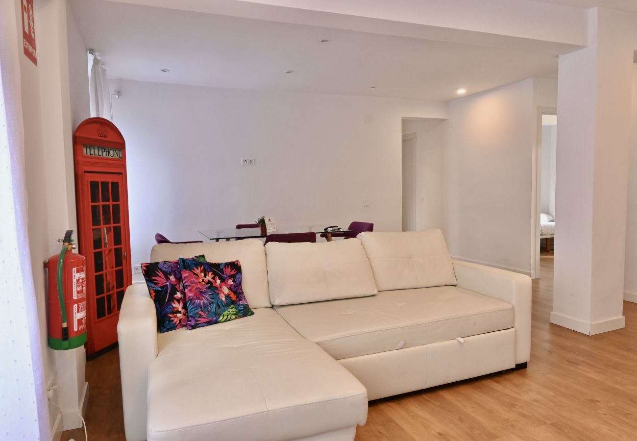 公寓 在 Madrid - MADRID RIO - PALACIO REAL- HOSPITAL 12 OCTUBRE -3 ROOMS - 2 BATHROOMS.Temporal  公寓 在 Madrid - MADRID RIO - PALACIO REAL- HOSPITAL 12 OCTUBRE -3 ROOMS - 2 BATHROOMS.Temporal