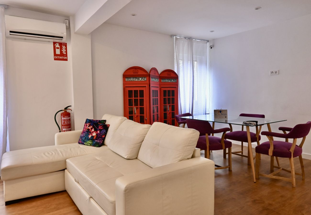 公寓 在 Madrid - MADRID RIO - PALACIO REAL- HOSPITAL 12 OCTUBRE -3 ROOMS - 2 BATHROOMS.Temporal  公寓 在 Madrid - MADRID RIO - PALACIO REAL- HOSPITAL 12 OCTUBRE -3 ROOMS - 2 BATHROOMS.Temporal