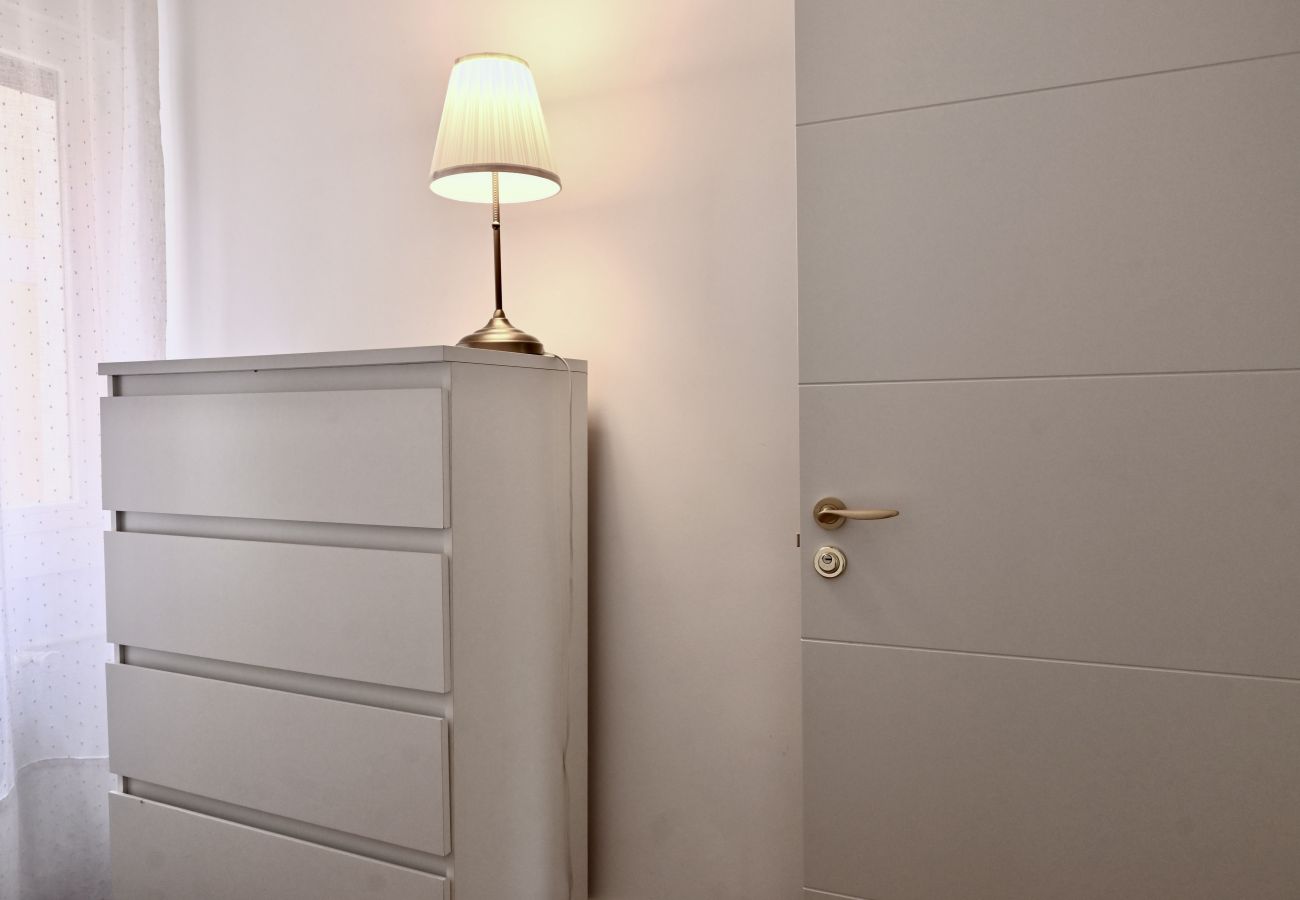 公寓 在 Madrid - MADRID RIO - PALACIO REAL- HOSPITAL 12 OCTUBRE -3 ROOMS - 2 BATHROOMS.Temporal  公寓 在 Madrid - MADRID RIO - PALACIO REAL- HOSPITAL 12 OCTUBRE -3 ROOMS - 2 BATHROOMS.Temporal