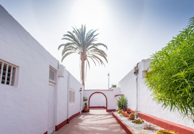 平房 在 Maspalomas - New 3BR with Great Terrace By CanariasGetaway  平房 在 Maspalomas - New 3BR with Great Terrace By CanariasGetaway