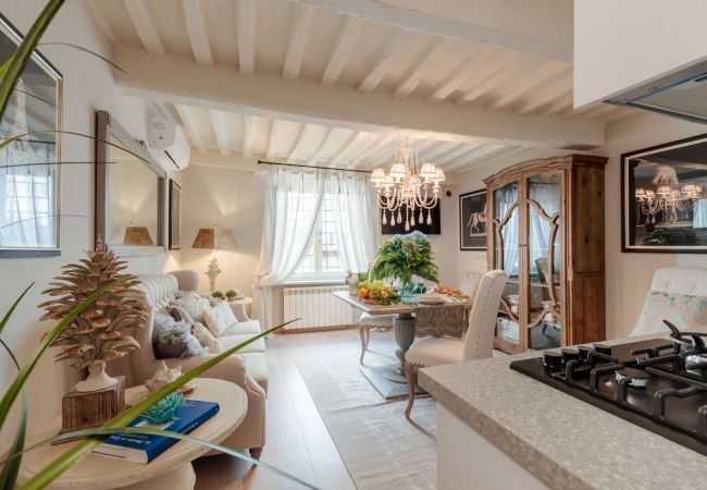公寓 在 Lucca - Luxury 1 Bedroom Apartment inside the Walls of Lucca 公寓 在 Lucca - Luxury 1 Bedroom Apartment inside the Walls of Lucca