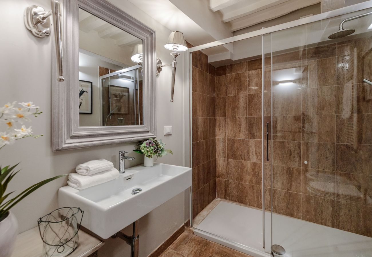 公寓 在 Lucca - Luxury 1 Bedroom Apartment inside the Walls of Lucca 公寓 在 Lucca - Luxury 1 Bedroom Apartment inside the Walls of Lucca