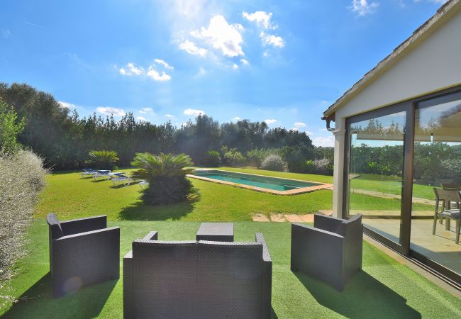 庄园 在 Muro - Son Morey Tarongers 108 fantástica finca con piscina privada, jardín, terraza y aire acondicionado 庄园 在 Muro - Son Morey Tarongers 108 fantástica finca con piscina privada, jardín, terraza y aire acondicionado