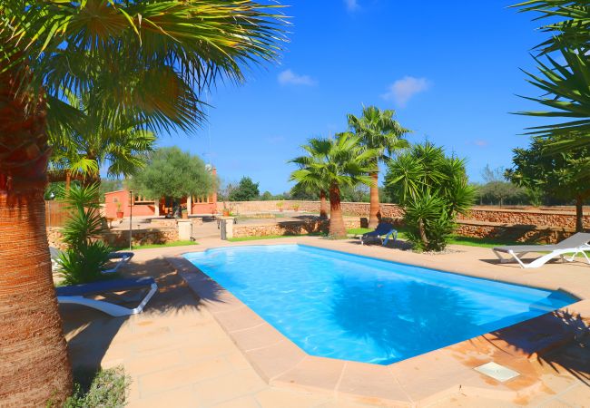 在 Campos - Linda 416 fantástica villa con piscina privada, gran jardín, barbacoa y aire acondicionado